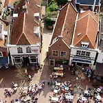 Hart Van Lochem 2*